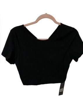 NWT S. Christina Black Ribbed Short Sleeve Crop Top - Size XL